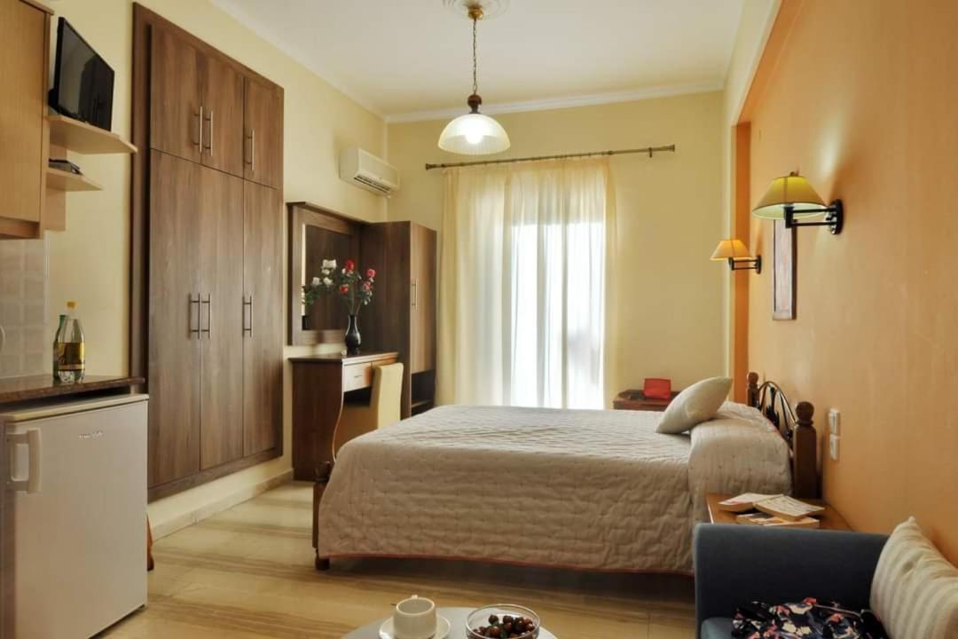 Marilena Studios And Apartments Палеокастрица Экстерьер фото